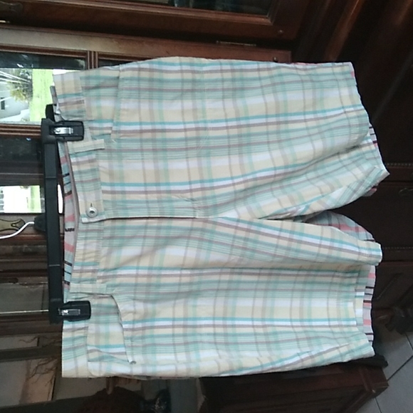 Gloria Vanderbilt 2shorts set - Picture 2 of 6